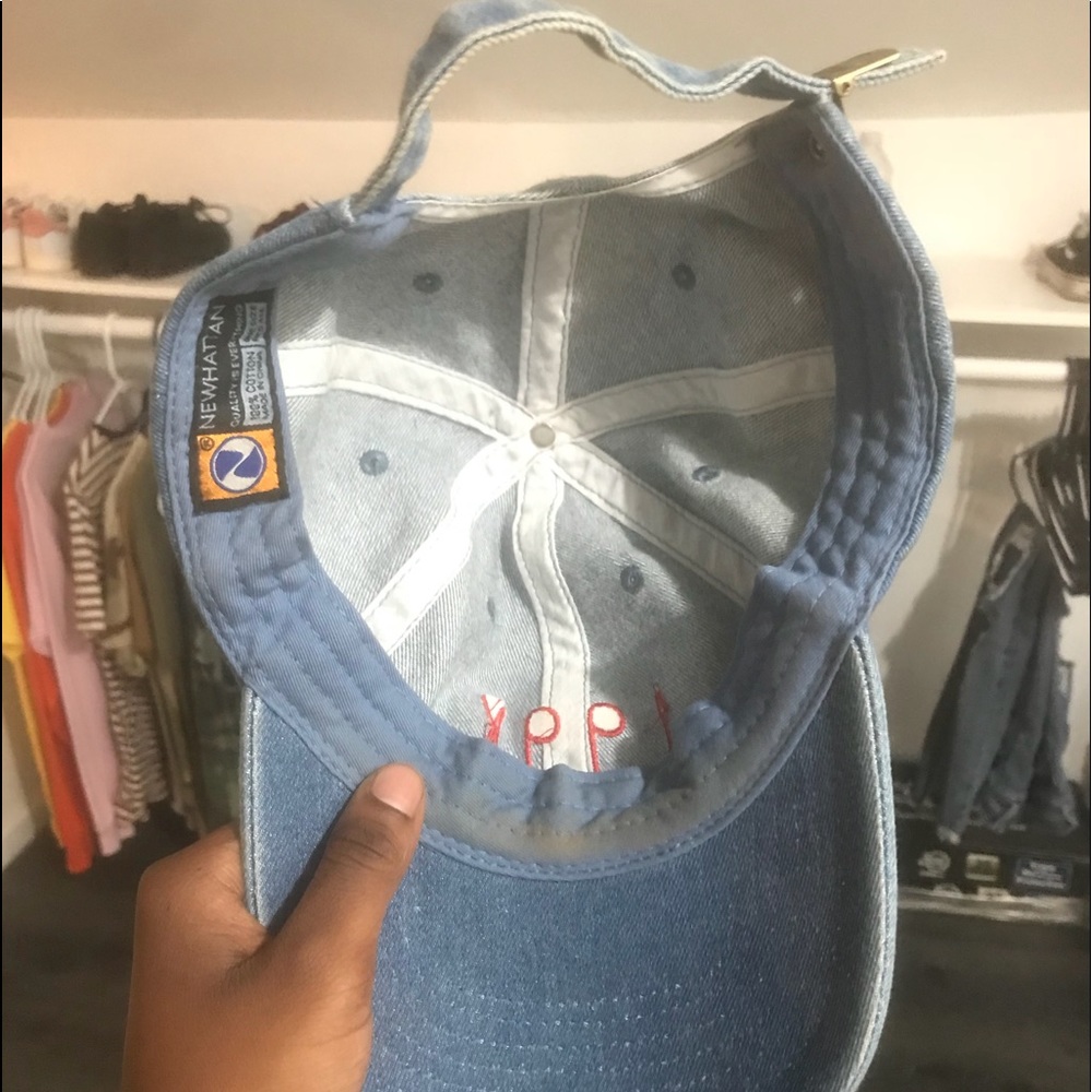 199X hat. - Picture 2 of 3